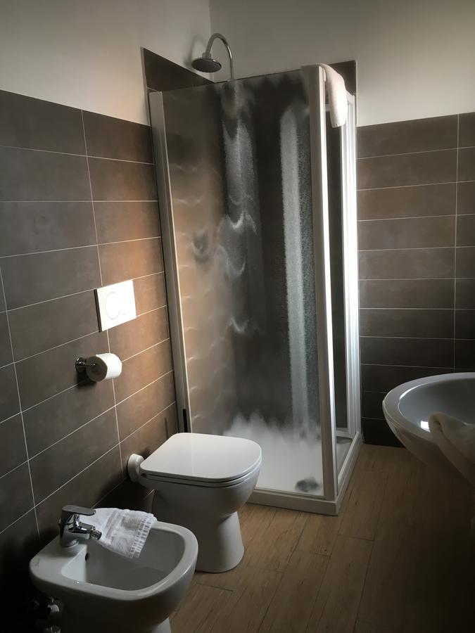 B & B La Guesthouse Poirino Eksteriør billede
